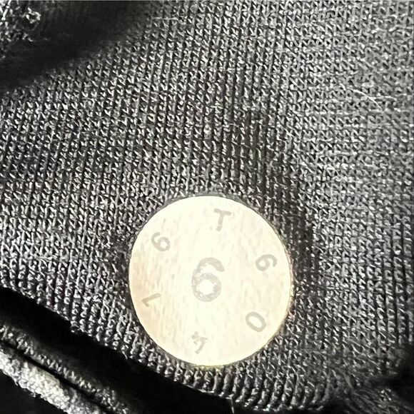 Lululemon Wunder Under Mesh Leggings 6 - Picture 7 of 7